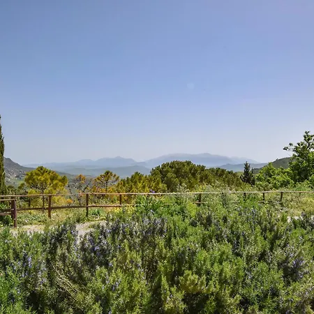 Cozy In With Kitchenette Holiday home Caccamo